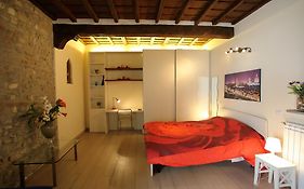Visit Florentia Apartment